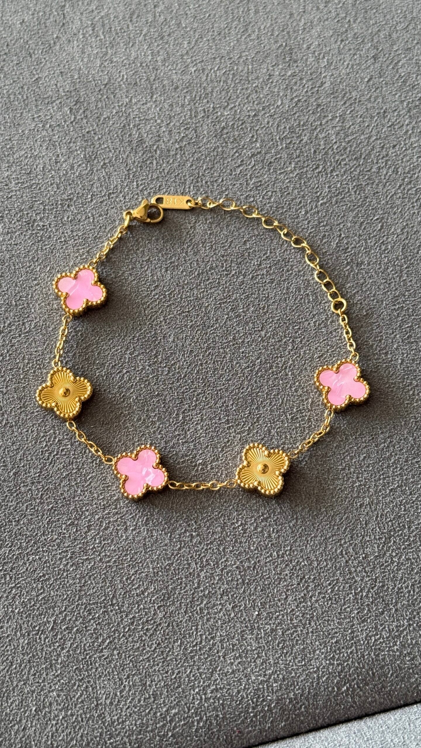 PULSERA TRÉBOL ROSA / DIAMANTES