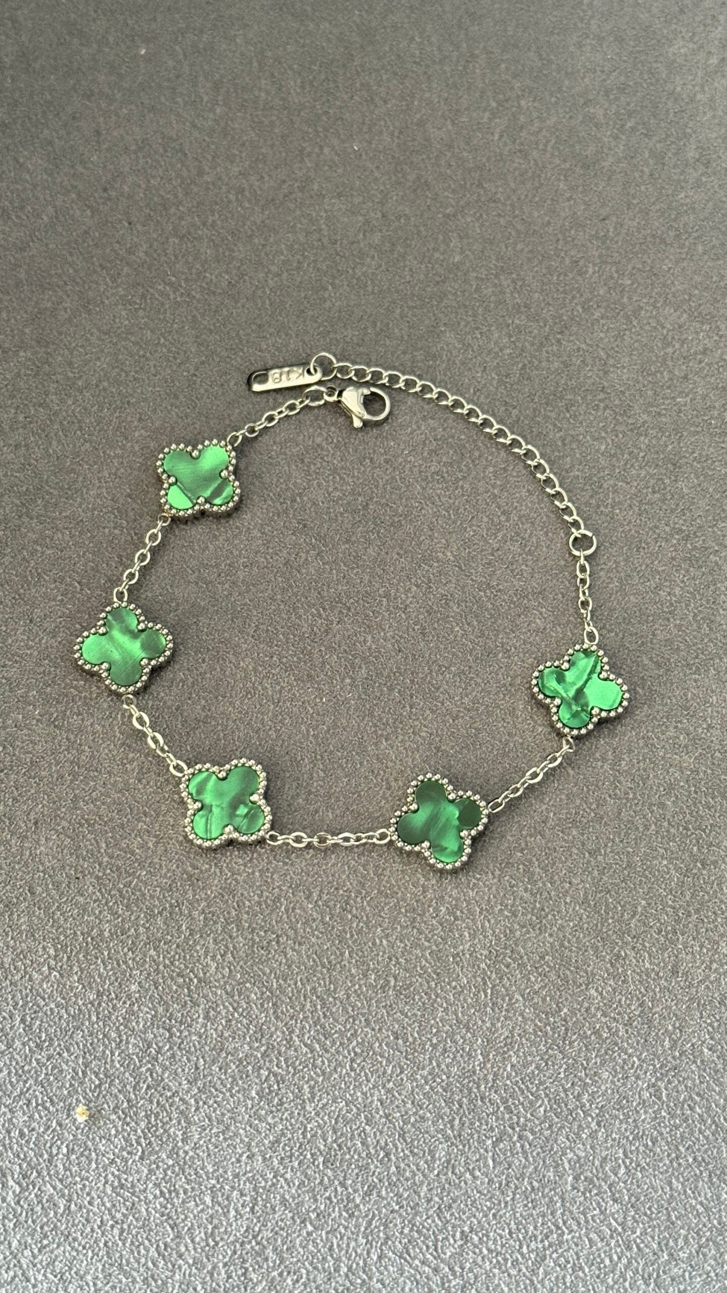 PULSERA TRÉBOL VERDE / PLATA