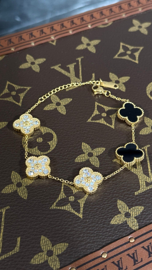 PULSERA TRÉBOL NEGRA / BRILLANTES